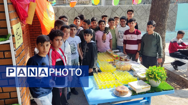 برپایی موکب دانش‌آموزان مدرسه نمونه دولتی پژوهش در جشن میلاد امام حسن عسکری (ع)