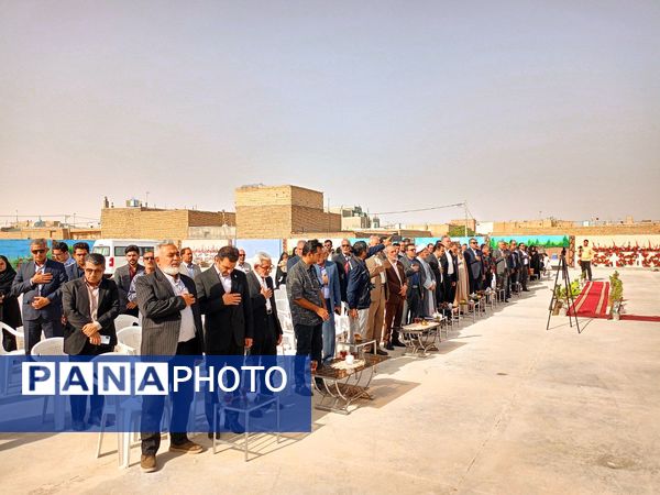 لبخند شادی بر لب های دانش آموزان فدافن؛ مدرسه جدید میزبان آنان خواهد بود 