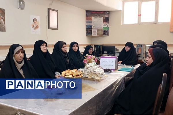برگزاری دوره توانمند سازی فرهنگیان بسیجی ملارد 