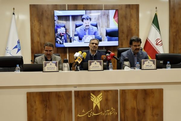 دانشگاه آزاد خراسان رضوی در مسیر ارتقای کیفیت آموزشی و توسعه رشته‌های مبتنی بر نیاز استان حرکت می‌کند