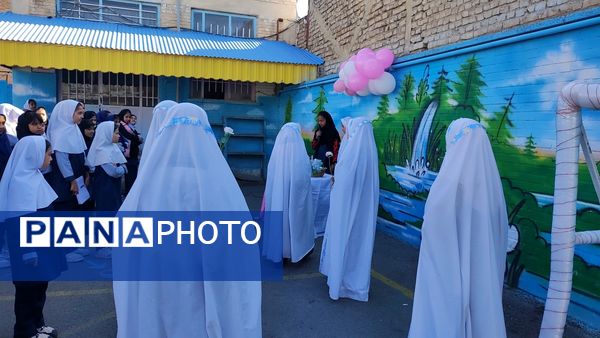 آیین افتتاحیه سفیران سلامت در مدرسه شهید خاقانی شهرستان شیروان