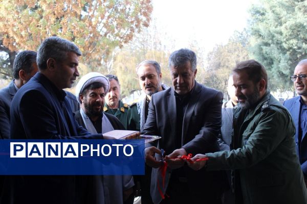 نمایشگاه صنایع دستی ملکان فرصتی برای دیدن و خرید آثار بومی