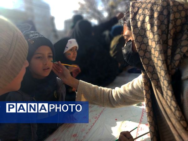 راهپیمایی ۲۲بهمن در شهرستان کاشمر با حضور پر رنگ مردم برگزار شد 