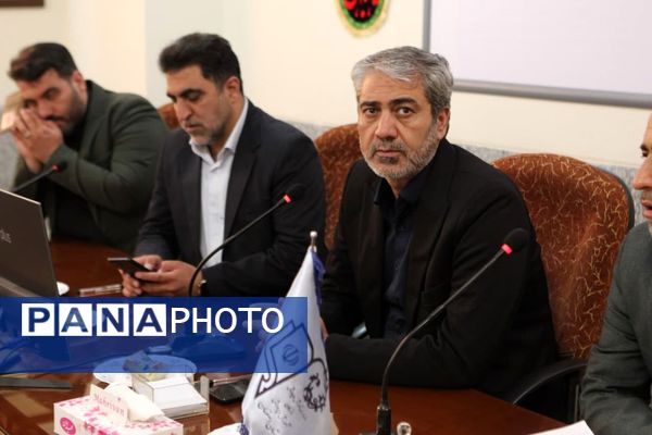 اجرای طرح «میدان پویا» در کاشان؛ هم‌افزایی دستگاه‌ها برای نشاط دانش‌آموزی در تابستان