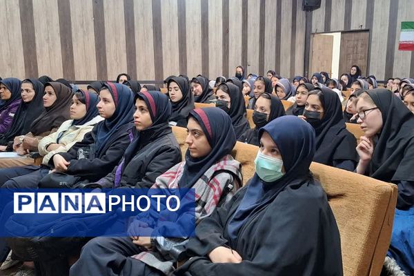 برگزاری همایش‌ هدایت تحصیلی،در قرچک 