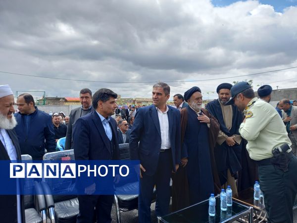 افتتاحیه مدرسه شش کلاسه زنده یاد محمد یاسر نیکنام در رضویه 