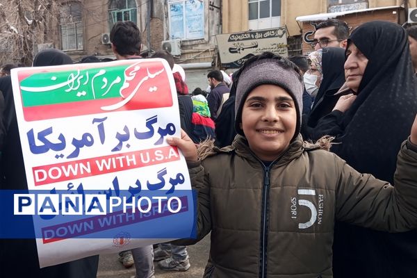 راهپیمایی یوم‌الله ۲۲بهمن در کرمانشاه 