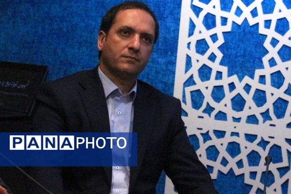 تکریم خدمت، استقبال از آینده
