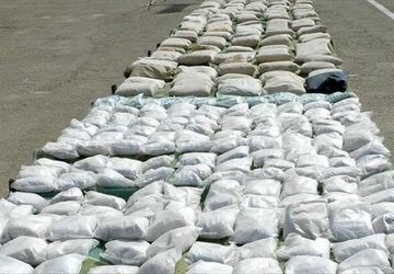 کشف بیش از ۱۱۳ تُن مواد مخدر و انهدام ۸۱۶ باند قاچاق
