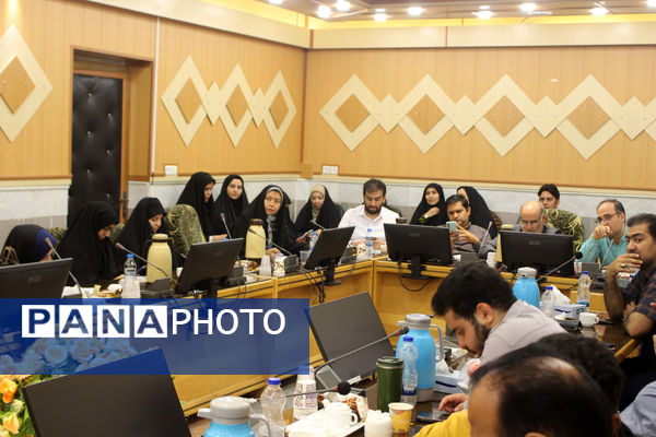 نشست خبری سرپرست اداره‌کل آموزش و پرورش قم به‌مناسبت روز معلم