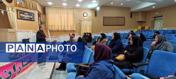 کارگاه آموزشی نماد در شیروان