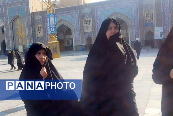 مراسم تشییع پیکر پاک شهید علی‌اصغر آدینه، صحنه‌ای از شکوه ایمان و وفاداری