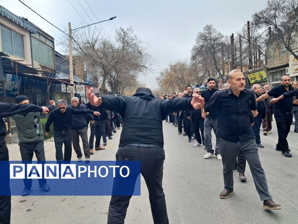 مراسم دسته روی و سینه زنی مردم آشخانه به مناسبت شهادت امام علی (ع)