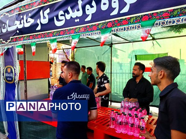 پذیرایی جانانه موکب های کاشمر از عزاداران حسینی