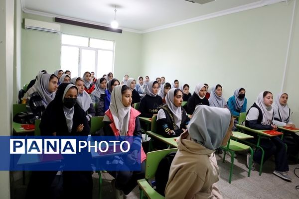 آغاز اردوی دانش‌آموزی تمشک در آذربایجان غربی