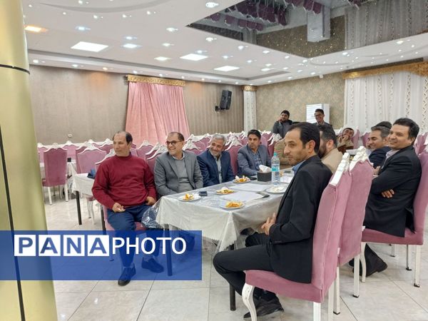 همایش باغبان تربیت  در خلیل آباد برگزار شد
