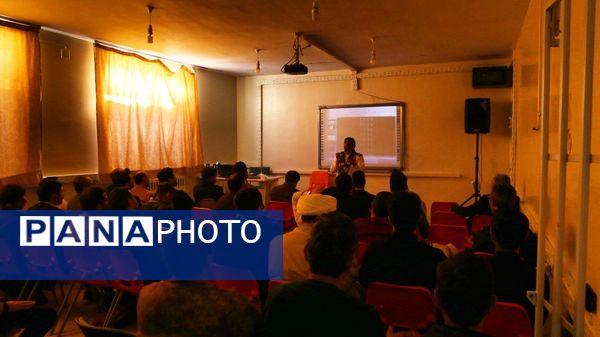 دوره تربیت مربی پیرامید و نظم گروهی استان آذربایجان شرقی