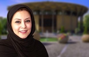 زهره بهروزی‌نیا دور دوم نمایش «بازی بزرگ» را به صحنه می‌برد