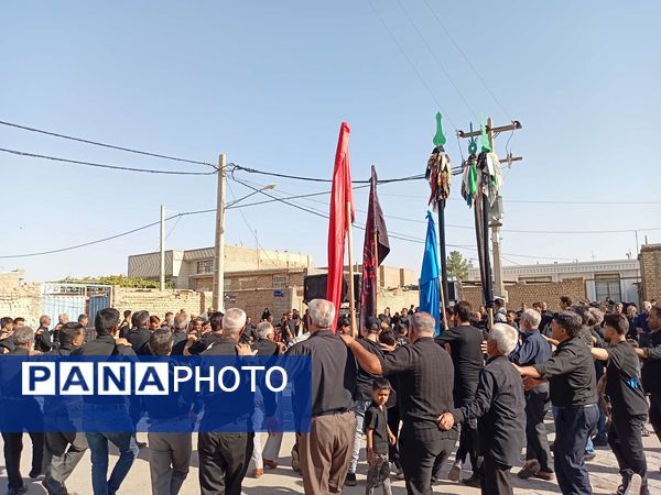 آیین سنتی"حسن - حسین"در روز اربعین حسینی در خلیل آباد