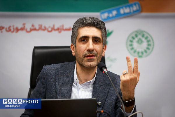 دومین روز نشست کارگروه تدوین سند دوازدهمین دوره مجلس دانش‌آموزی-2