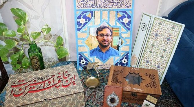 شهید امیر حسین طاووسی از مدیران حوزه معاونت فرهنگی سازمان بسیج بود 