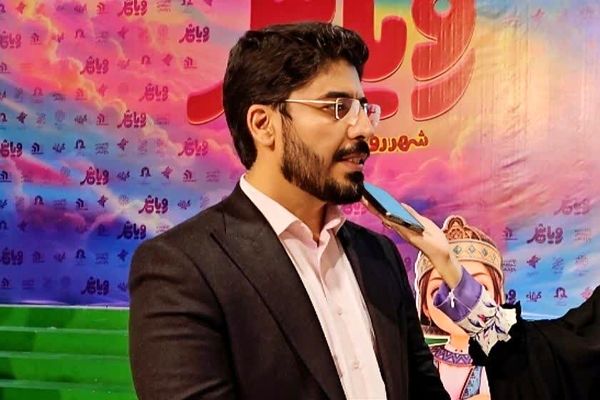 نمایش باشکوه "رویاشهر"؛ با یک هزار مخاطب در جشن افتتاحیه باغ کتاب