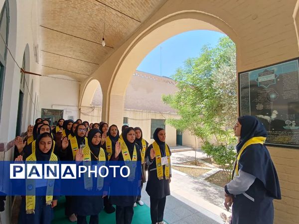 اردوی تشکیلاتی یاور مربیان پیشتاز دختران مقطع متوسطه اول ناحیه یک یزد