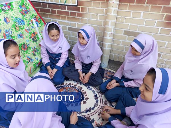 اردوی حیاطی و جشن آخر سال در دبستان دخترانه شاهد تحقیقی ناحیه ۶