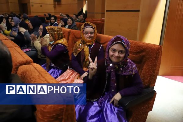 آیین گرامیداشت روز جهانی معلولان در آموزش و پرورش آذربایجان شرقی