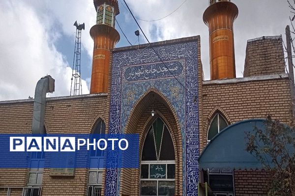 اقامه نماز جمعه در شهر بار نیشابور