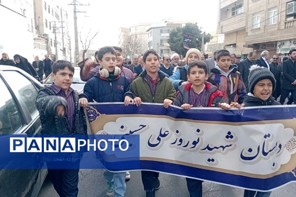 راهپیمایی مردمی به شکرانه پیروزی مردم قهرمان غزه و جبهه مقاومت