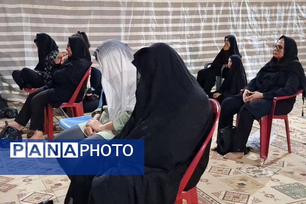 عزاداری سالار شهیدان شب سوم محرم در دبیرستان شهید دستغیب ناحیه۳ شیراز 