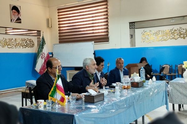 جلسه مدیران مدارس نمونه دولتی و خاص فرهنگ نواحی هفتگانه مشهد مقدس 