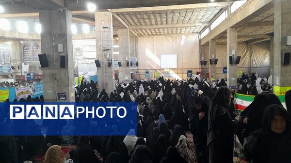 اقامه نماز جمعه در آخرین جمعه آبان ماه