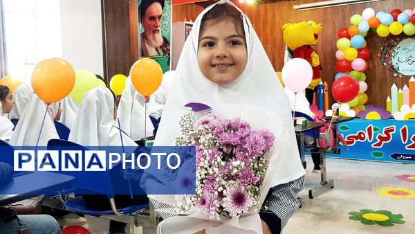 جشن شکوفه‌های دبستان دخترانه سما شیروان 