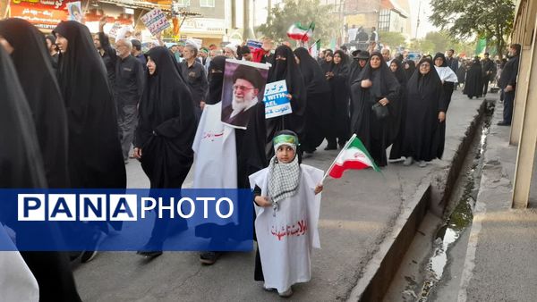 بیعت دوباره مردم قم با رهبری و مرجعیت 