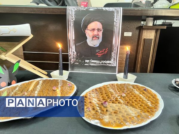 برگزاری ختم قرآن معلمان دبستان المهدی ناحیه 2 کرج به مناسبت سالگرد شهادت شهیدجمهور آیت‌الله رئیسی 