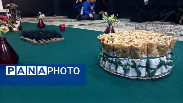 برپایی سفره‌ حضرت ام‌البنین سلام الله در شهرستان صومعه‌سرا