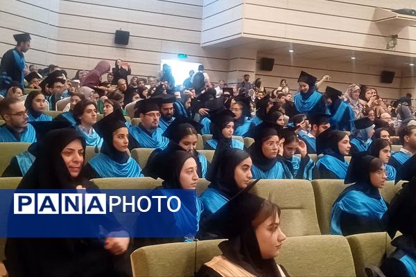 جشن دانش آموختگی دانشجویان دانشگاه شیراز 
