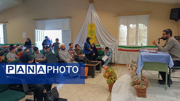 کارگاه آموزش مقدماتی خبرنگاری پانا در کانون کوثر ولایت ناحیه 4 کرج 