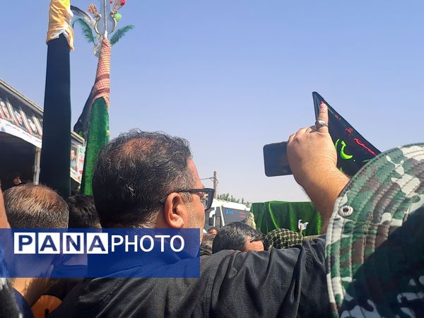 قاب هایی که عاشقی را ثبت می کنند