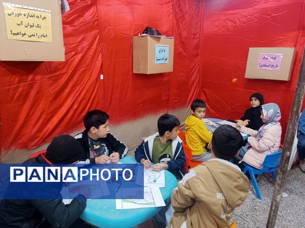 تشییع پیکر شهید گمنام در نمایشگاه یاس کبود 