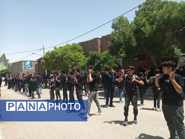 آیین تاسوعای حسینی؛ مردم رباطسنگ در سوگ علمدار کربلا