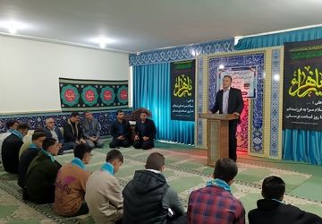 بدرقه و اعزام کاروان دانش‌آموزان پسر عمره گزار استان ایلام به مقصد ایستگاه پروازی کرمانشاه 