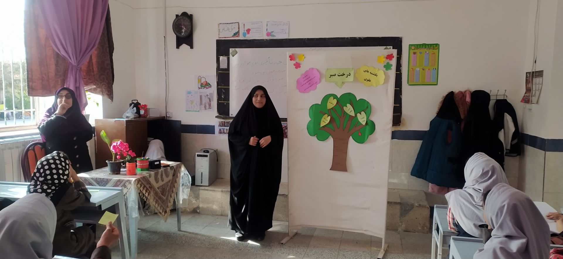 هفته ماها در دبستان شهید نجفی فدافن