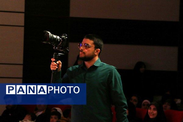 برگزاری جشن میلاد حضرت زهرا(س) در فرهنگسرای بعثت شهرداری صفادشت