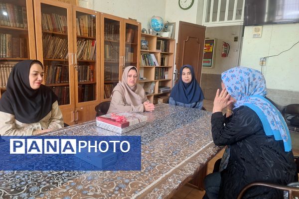 تقدیر از مدیر، کادر آموزشی و پرورشی آموزشگاه پویش ناحیه ۳شیراز 
