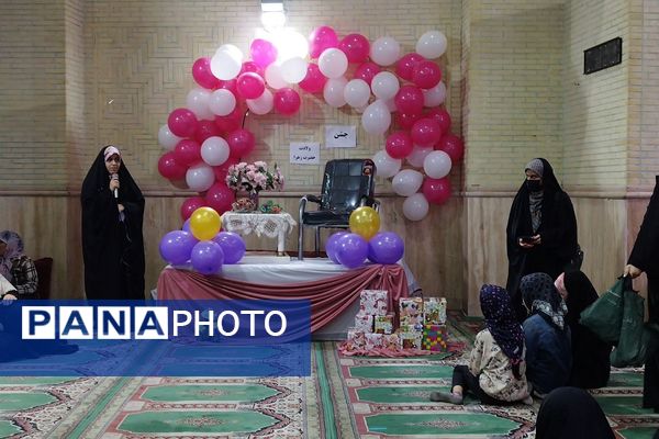 محفل دانش آموزی مقدامه میزبان ولادت حضرت زهرا (س)