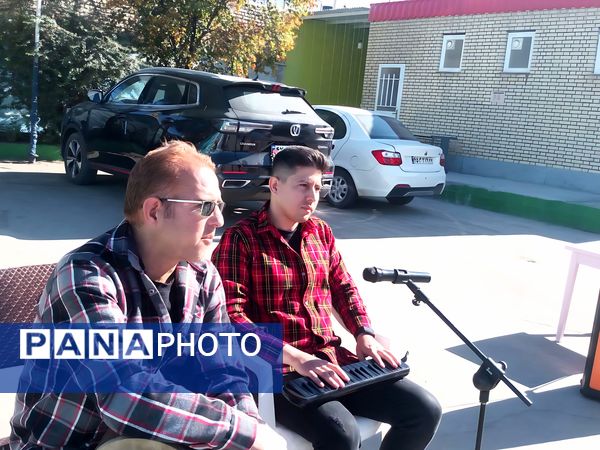 تئاتر خیابانی ارتفاعات الله اکبر در دبیرستان فاطمیه