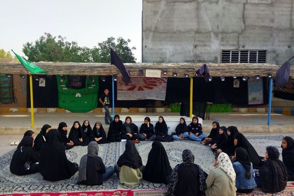 هیئت دانش آموزی دختران حاج قاسم در خلیل آباد